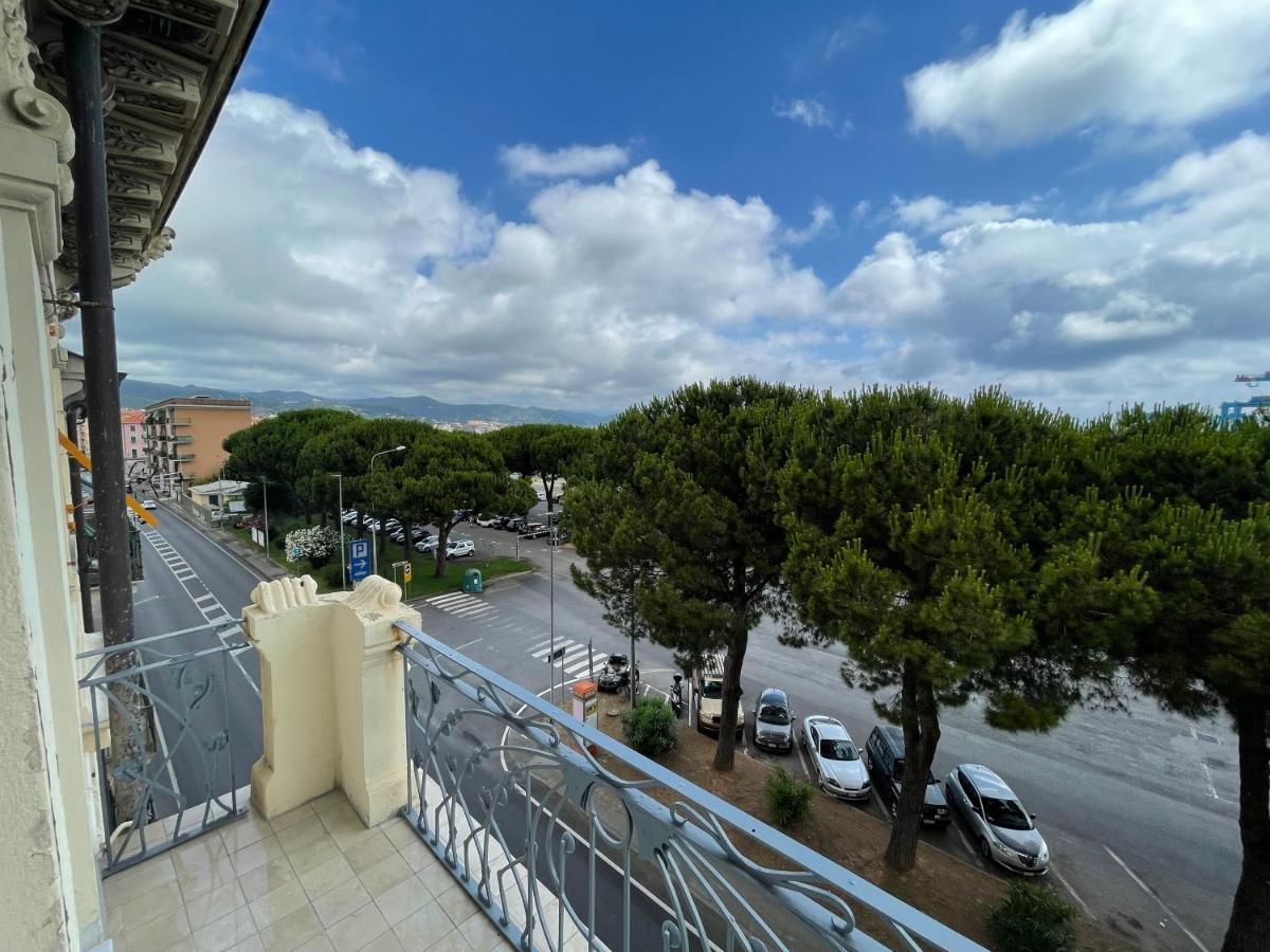 Summer Vado Ligure Exterior photo